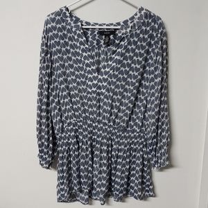 Alfani navy heart v neck 3/4 sleeve women's XL/16